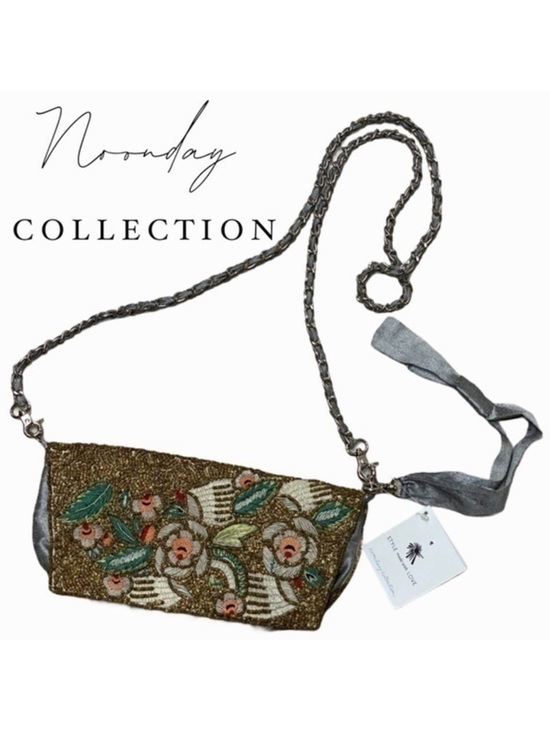 Noonday Collection Handbags - Noonday Collection beaded embroidered crossbody clutch